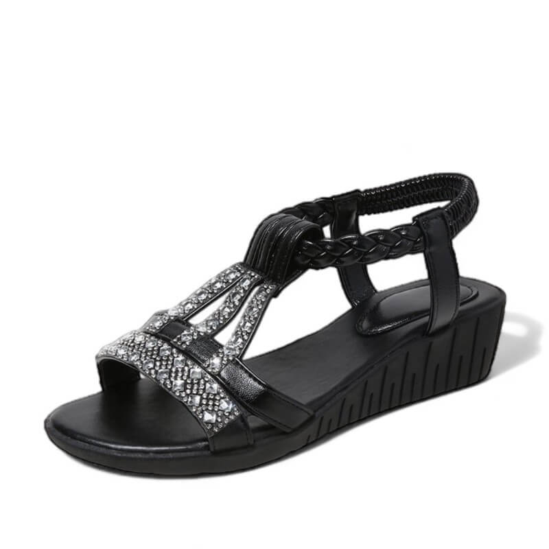 Sandália Feminina Cravejada Preto Daniella