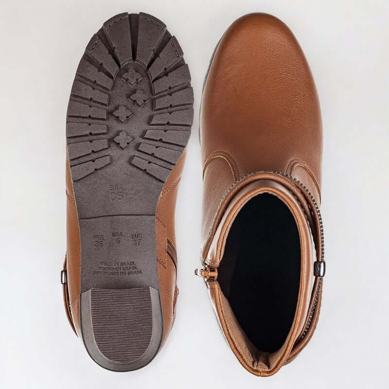 Bota Feminina de Couro Marrom Gabriela