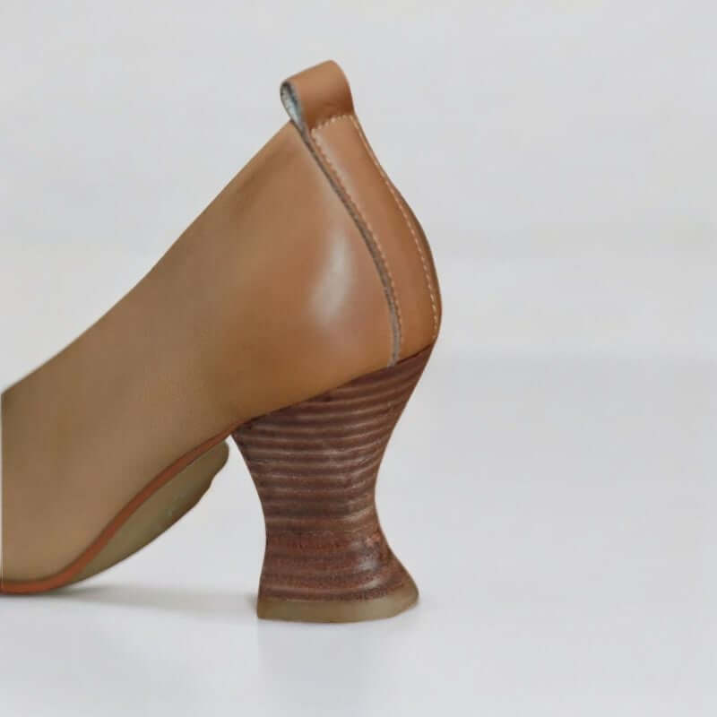 Scarpin Feminino Salto Bloco Apricot Madalena