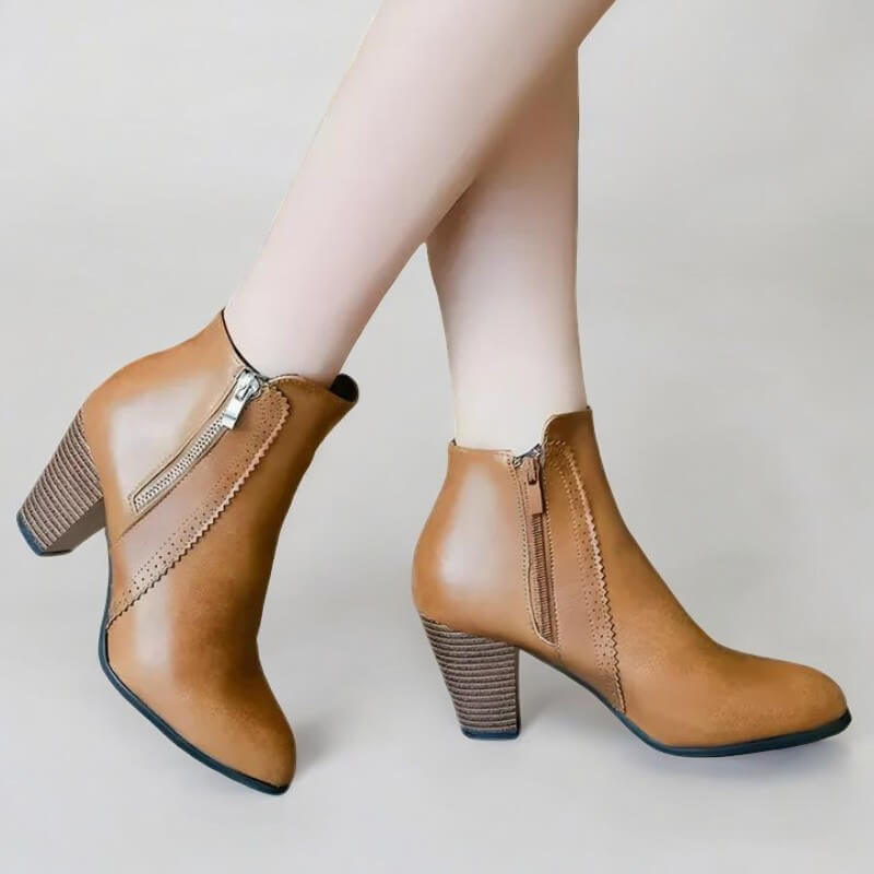 Bota Feminina Cano Curto Marrom Thaís