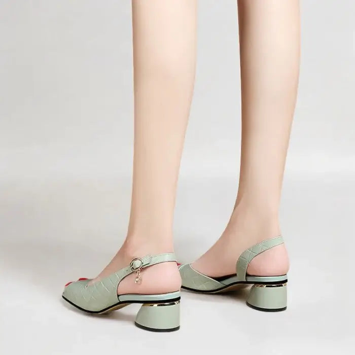 Sandália Feminino Salto Grosso Eloise