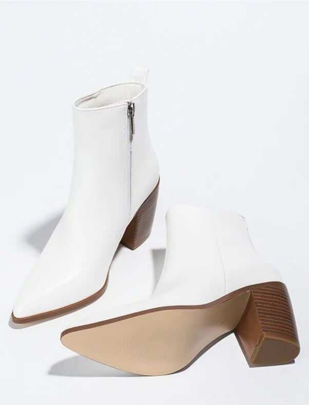 Bota Feminina de Couro Off White