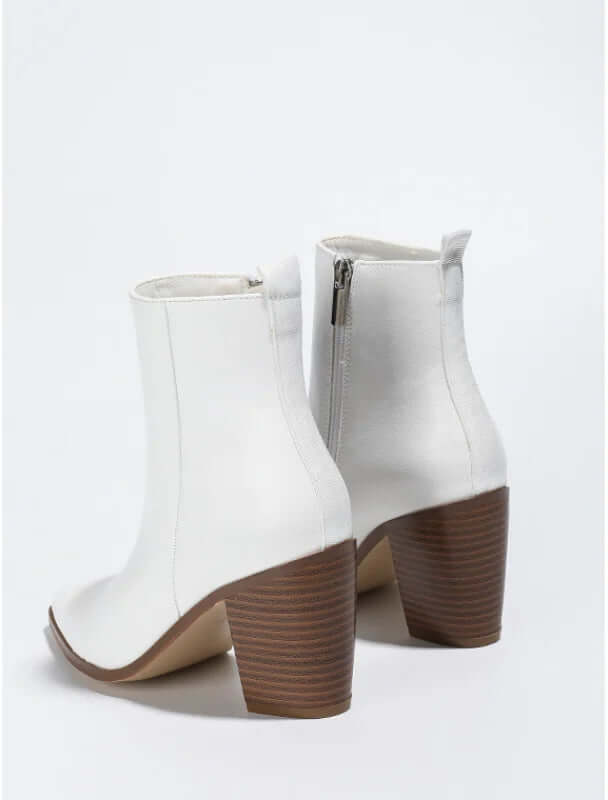 Bota Feminina de Couro Off White