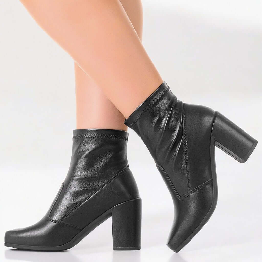 Bota Feminina Salto Grosso Preto Bruna
