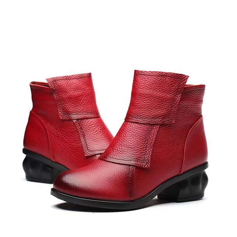 Bota Feminina de Couro Manuys