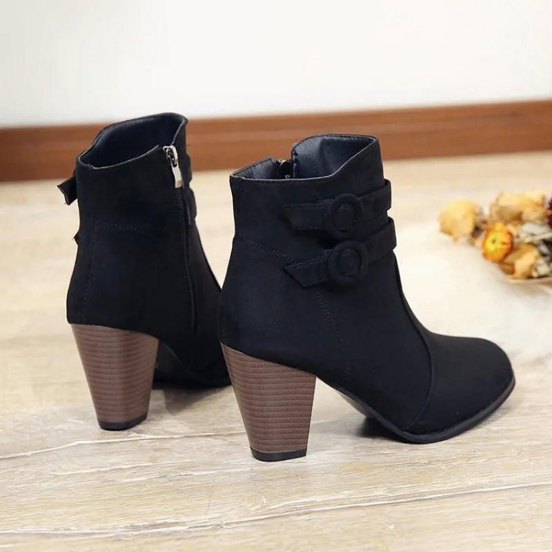 Bota Feminina Camurça Preto Luiza
