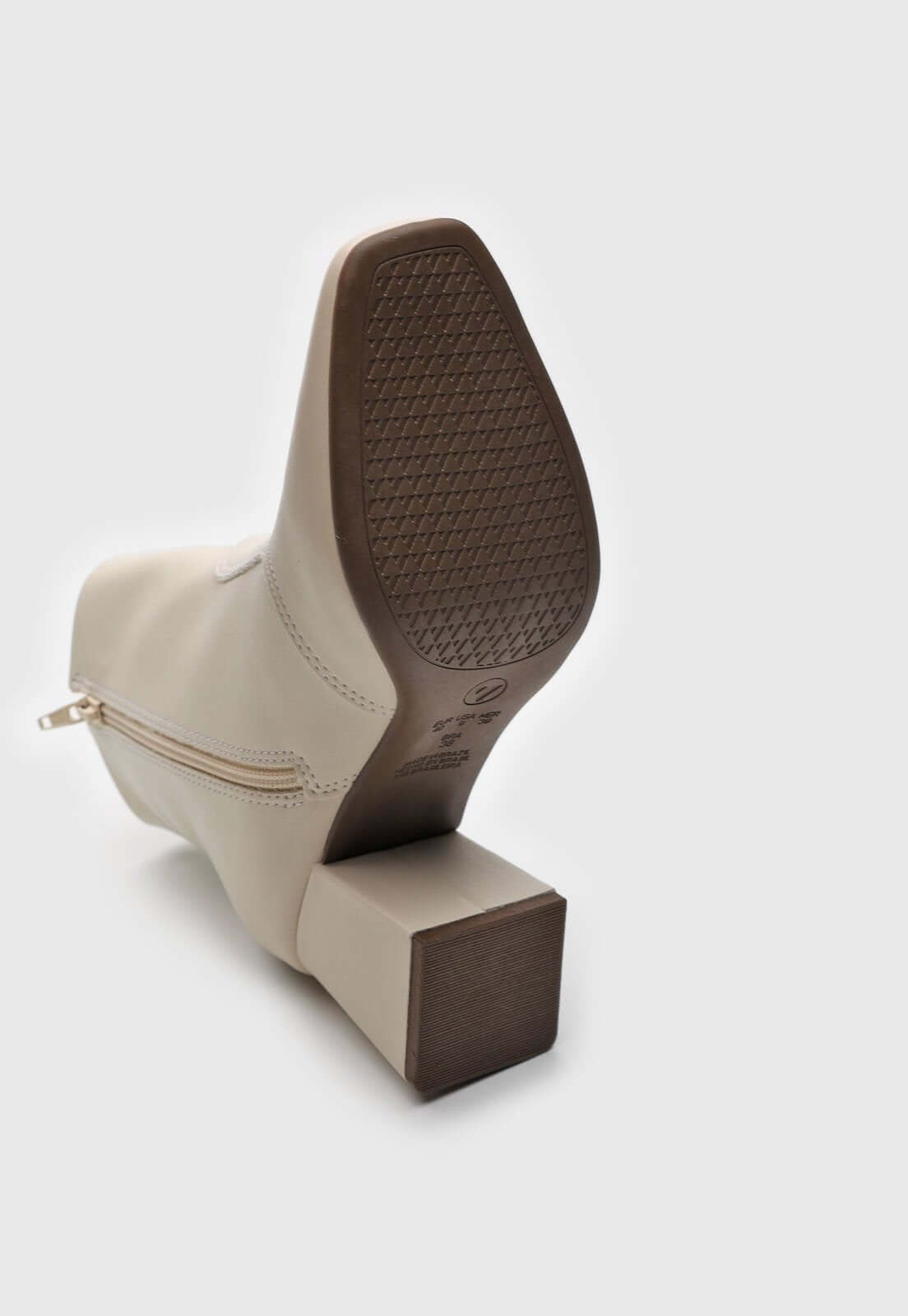 Bota Feminina de Couro Valentina