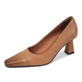 Scarpin Feminino Bico Fino Marrom Pilar