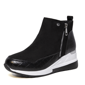 Bota Feminina Camurça Preto Cristine