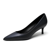 Scarpin Azul Escuro Fosco Salto 5cm Matte