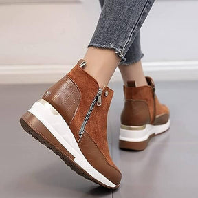 Bota Feminina Camurça Marrom Cristine