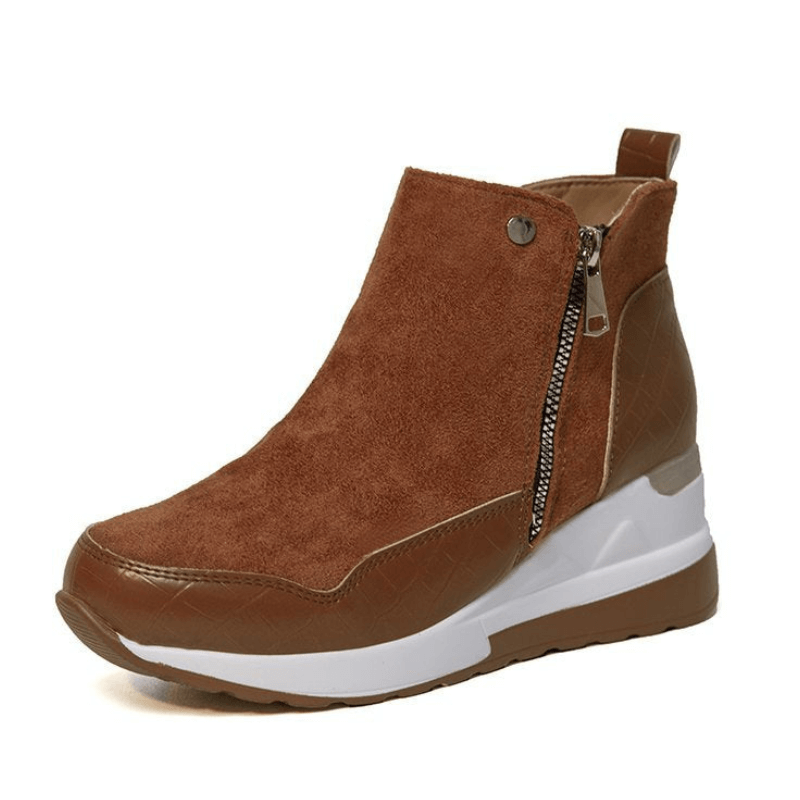 Bota Feminina Camurça Marrom Cristine