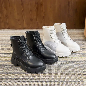Bota Feminina Cano Curto Tratorada