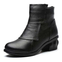 Bota Feminina de Couro Manuys